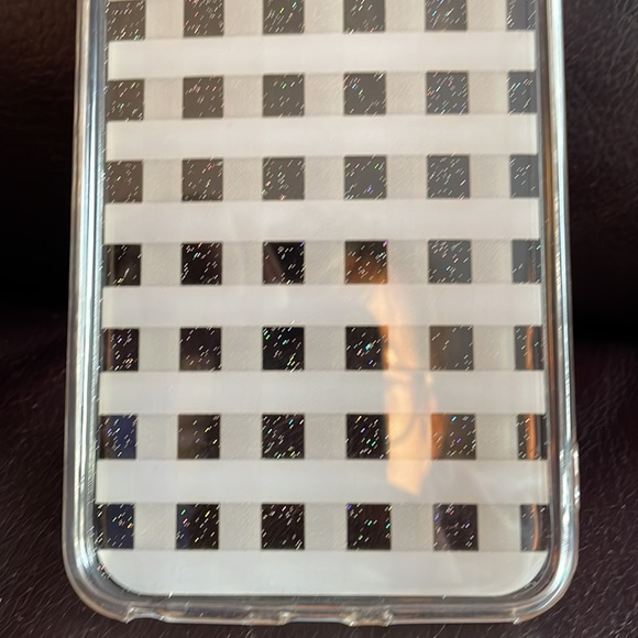 ARDENE iPhone case checkered yellow iPhone 6/7/8 Plus $9 NWT - Picture 5 of 7